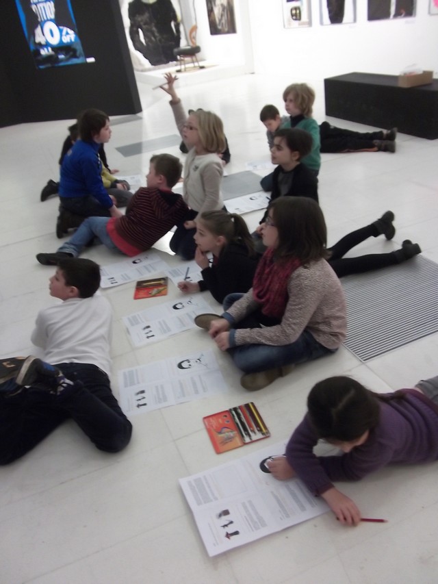 fixation pour rideau de douche