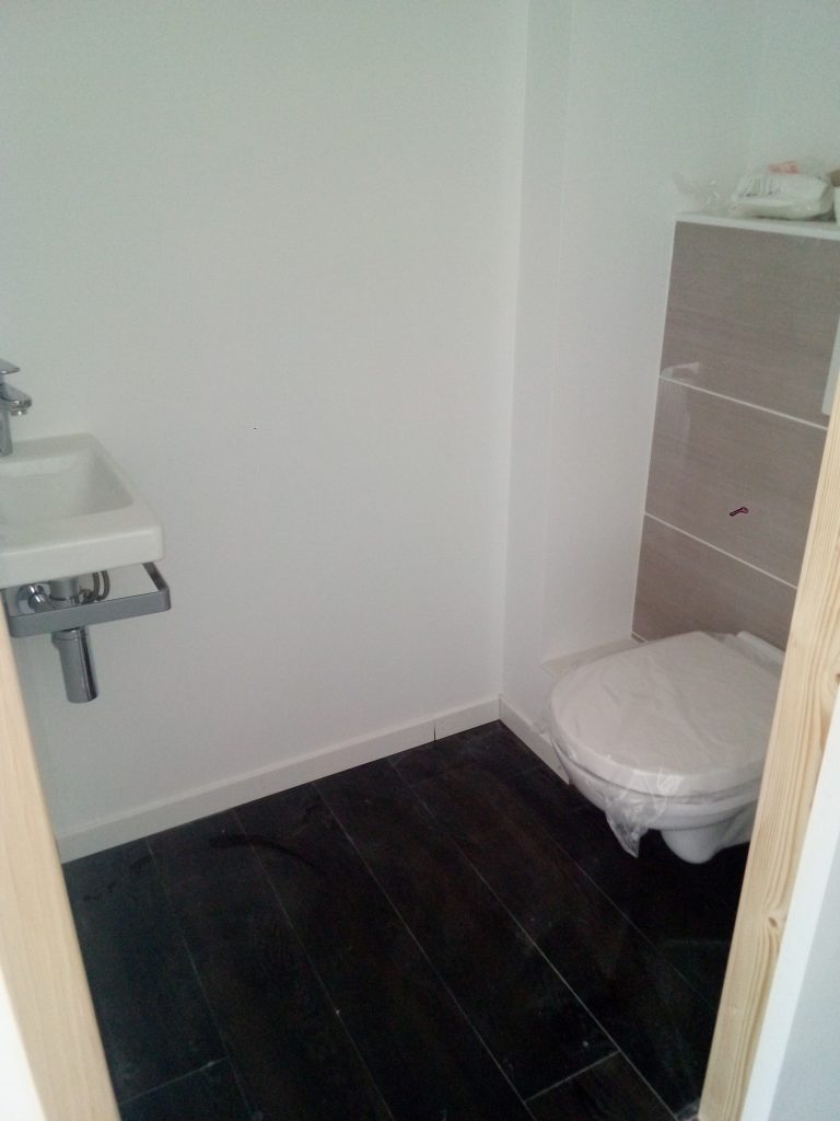 pose paroi de douche coulissante